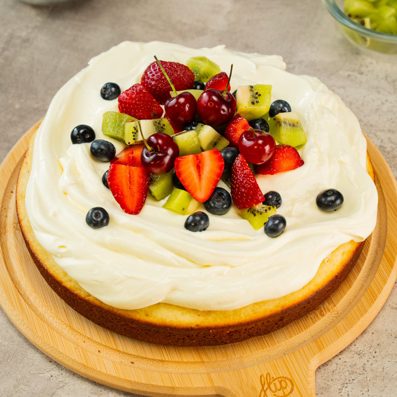 Torta de yogurt y frutas